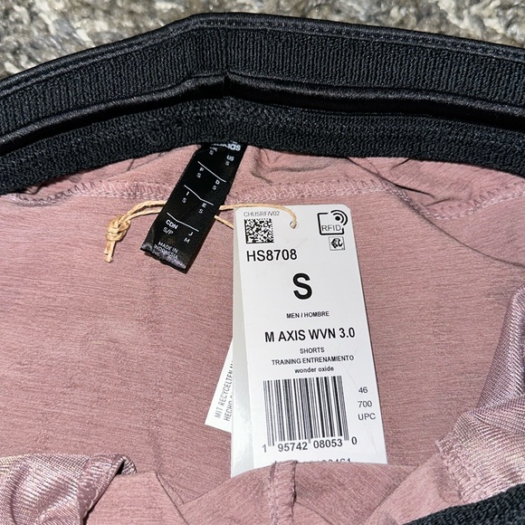 New ADIDAS Axis 22 8” Woven Training Shorts in Heather Rose - Picture 13 of 13